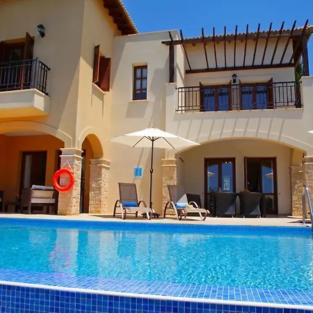 Villa Aphrodite Hills Junior Villas Junior Tb01 Air Conditioning Private Pool 3 Bedrooms P